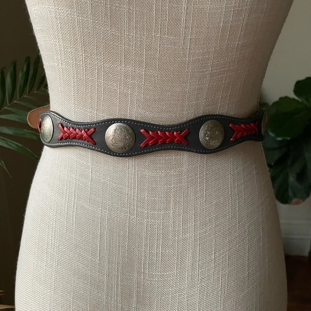 Dun Dee Vintage Grey and Red Leather Concho Belt
